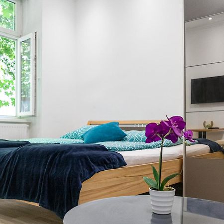 Chic 1Br Apt Near Biggest Amusementpark Of Vienna Exterior photo